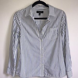 Banana Republic button down dress shirt